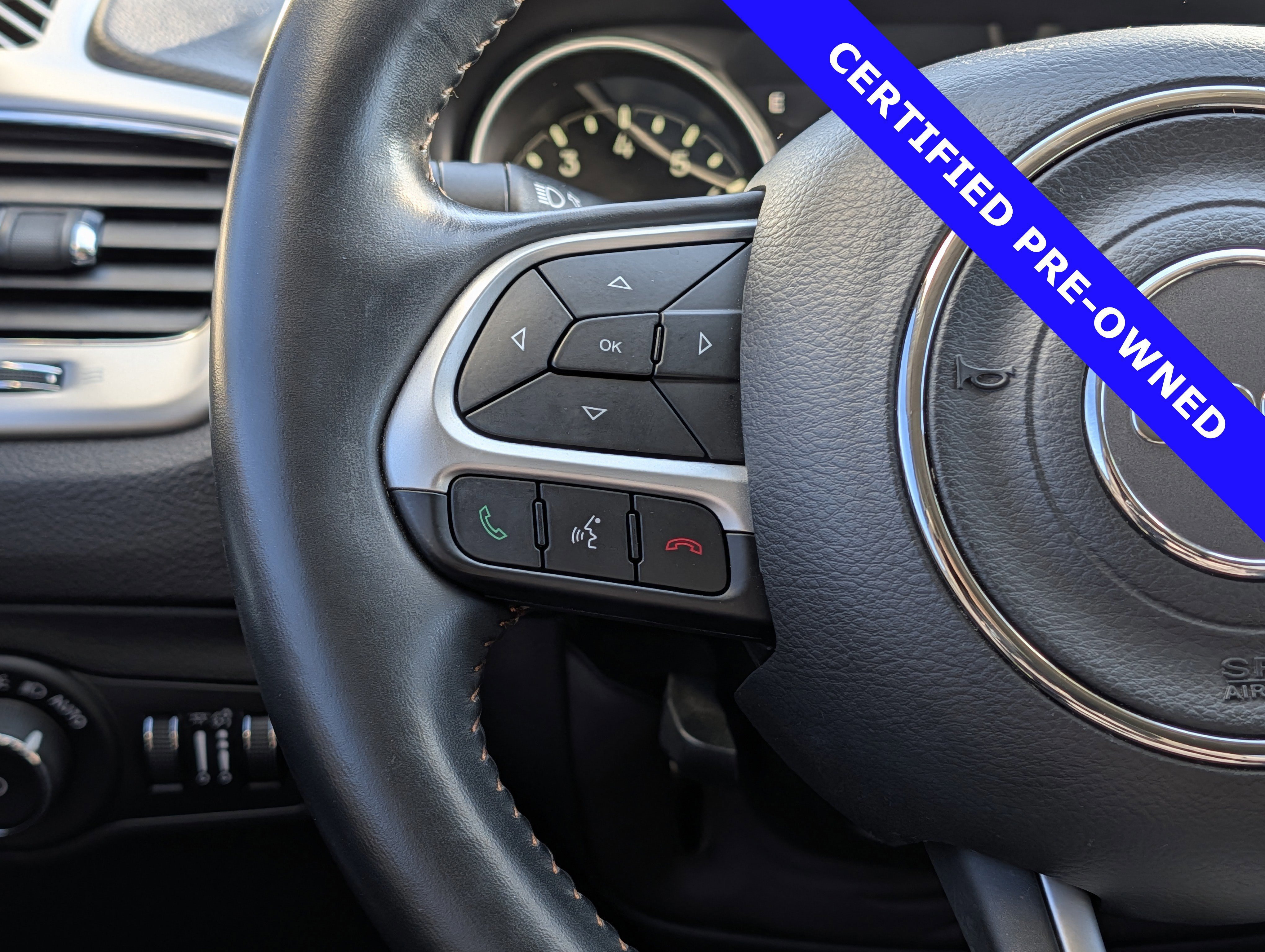 Used 2018 Jeep Compass Latitude w/ Popular Equipment Group image 25