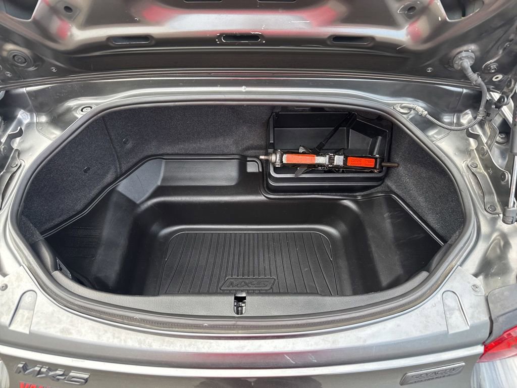 Used 2019 MAZDA MX-5 Miata RF Grand Touring image 43