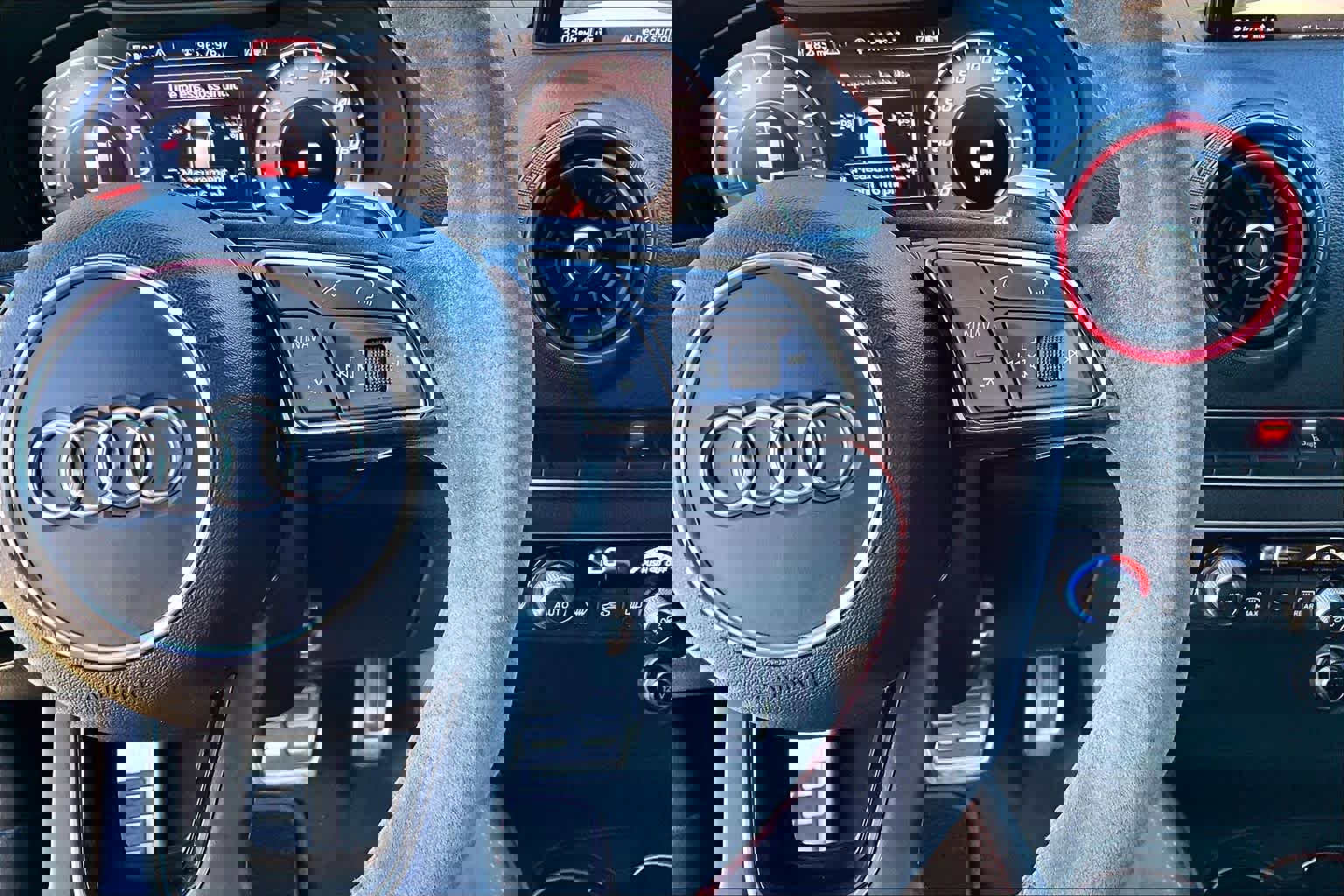 Used 2018 Audi RS 3 w/ Dynamic Plus Package image 24