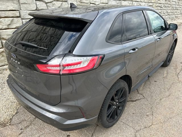 Certified 2024 Ford Edge ST-Line AWD/4WD image 5