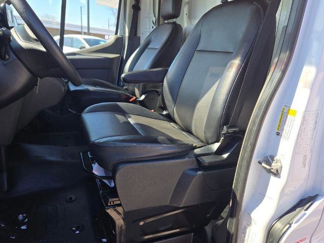 Certified 2022 Ford Transit 350 DRW image 17
