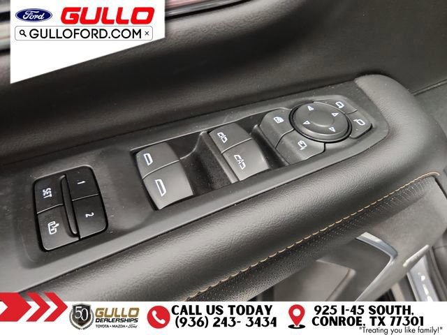 Used 2021 GMC Yukon AT4 w/ Technology Package image 21