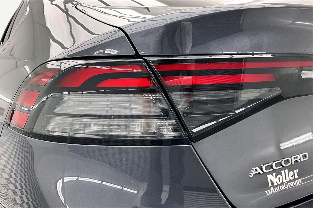 Used 2025 Honda Accord LX image 30