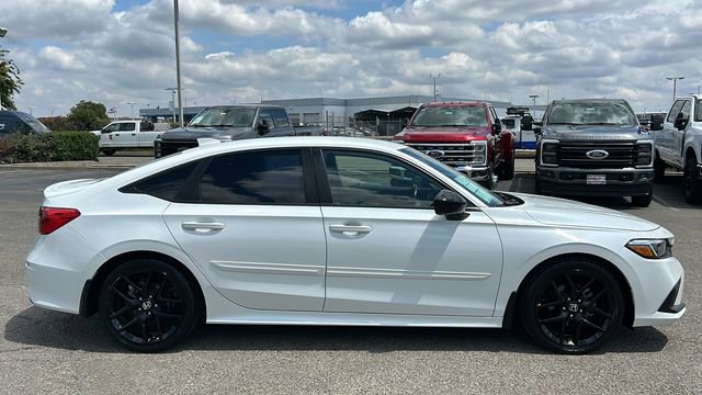 Used 2022 Honda Civic Sport image 2