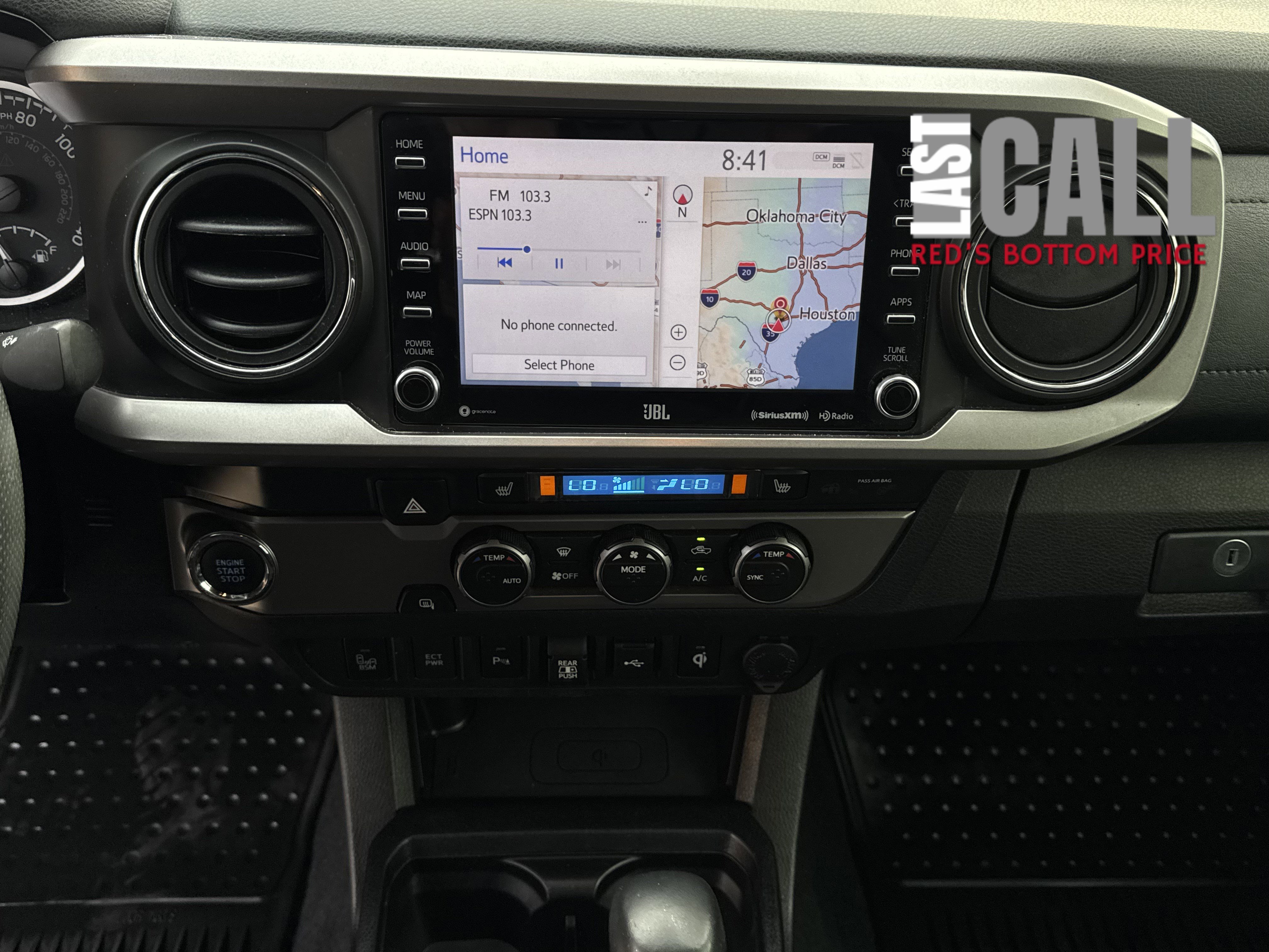 Used 2020 Toyota Tacoma Limited image 21