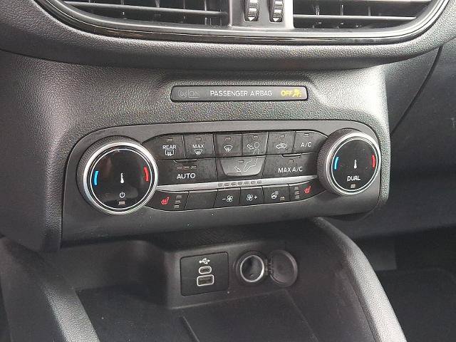 Certified 2025 Ford Escape ST-Line Select AWD/4WD image 15