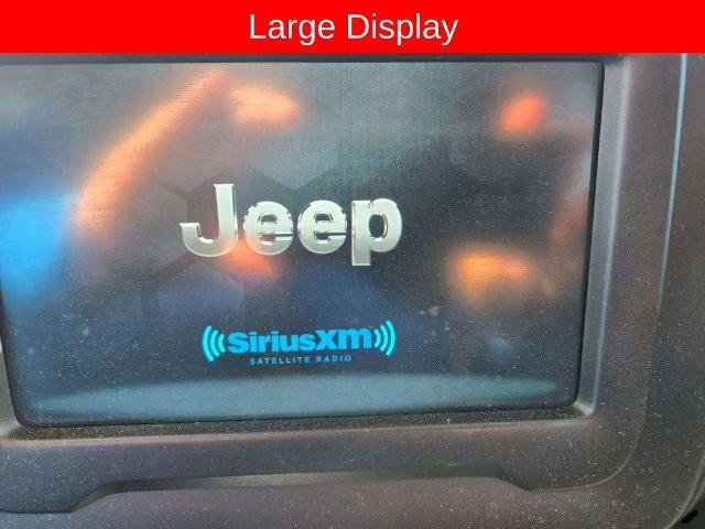 Used 2020 Jeep Renegade Altitude AWD/4WD image 25