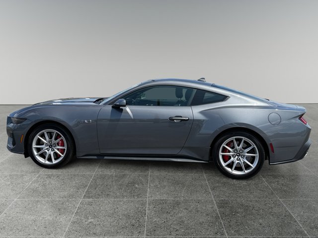 Certified 2026 Ford Mustang GT Premium RWD image 5
