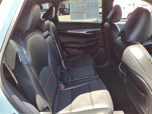 Used 2021 INFINITI QX50 Luxe w/ Appearance Package image 24