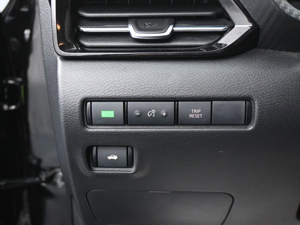 Used 2021 Nissan Sentra SR image 12