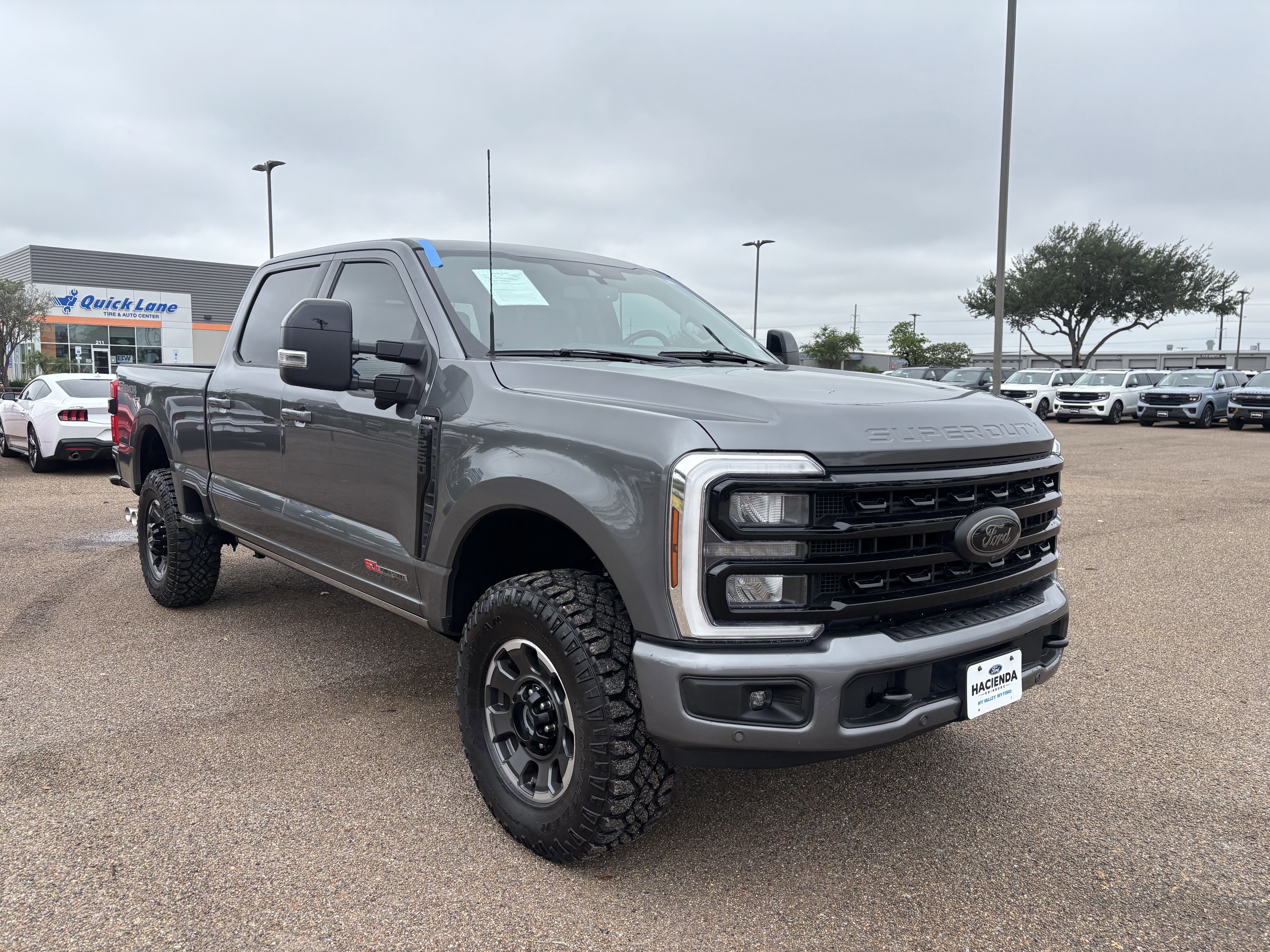 Certified 2024 Ford F250 Lariat w/ Lariat Ultimate Package AWD/4WD image 6