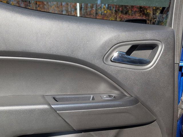 Used 2019 Chevrolet Colorado LT w/ LT Convenience Package image 27