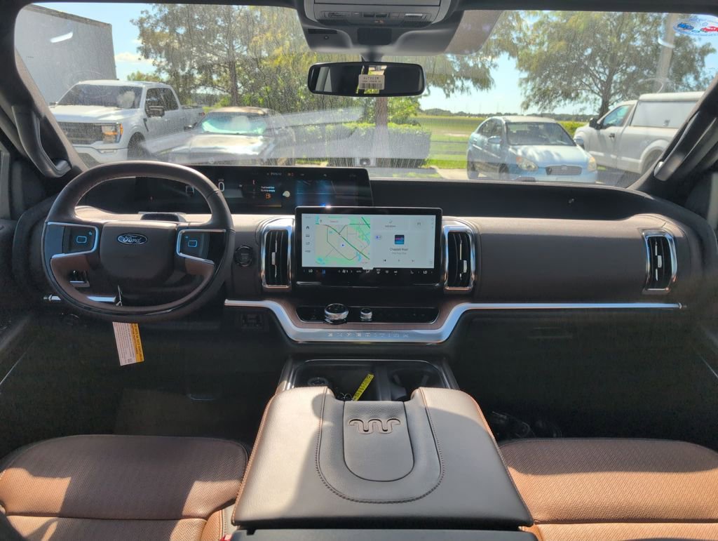 Certified 2025 Ford Expedition King Ranch image 8