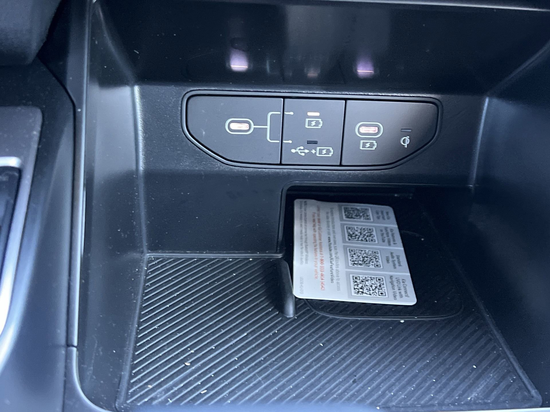 Used 2025 Kia Sorento S w/ Panoramic Sunroof Package image 14