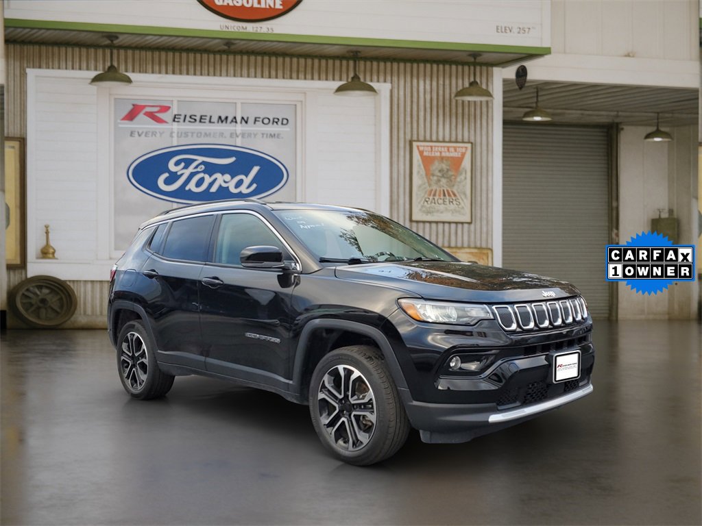 Used 2022 Jeep Compass Limited image 1