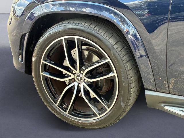 Used 2022 Mercedes-Benz GLS 450 4MATIC image 10