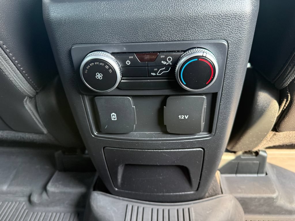 Certified 2024 Ford Explorer ST-Line w/ Class IV Trailer Tow Package AWD/4WD image 23