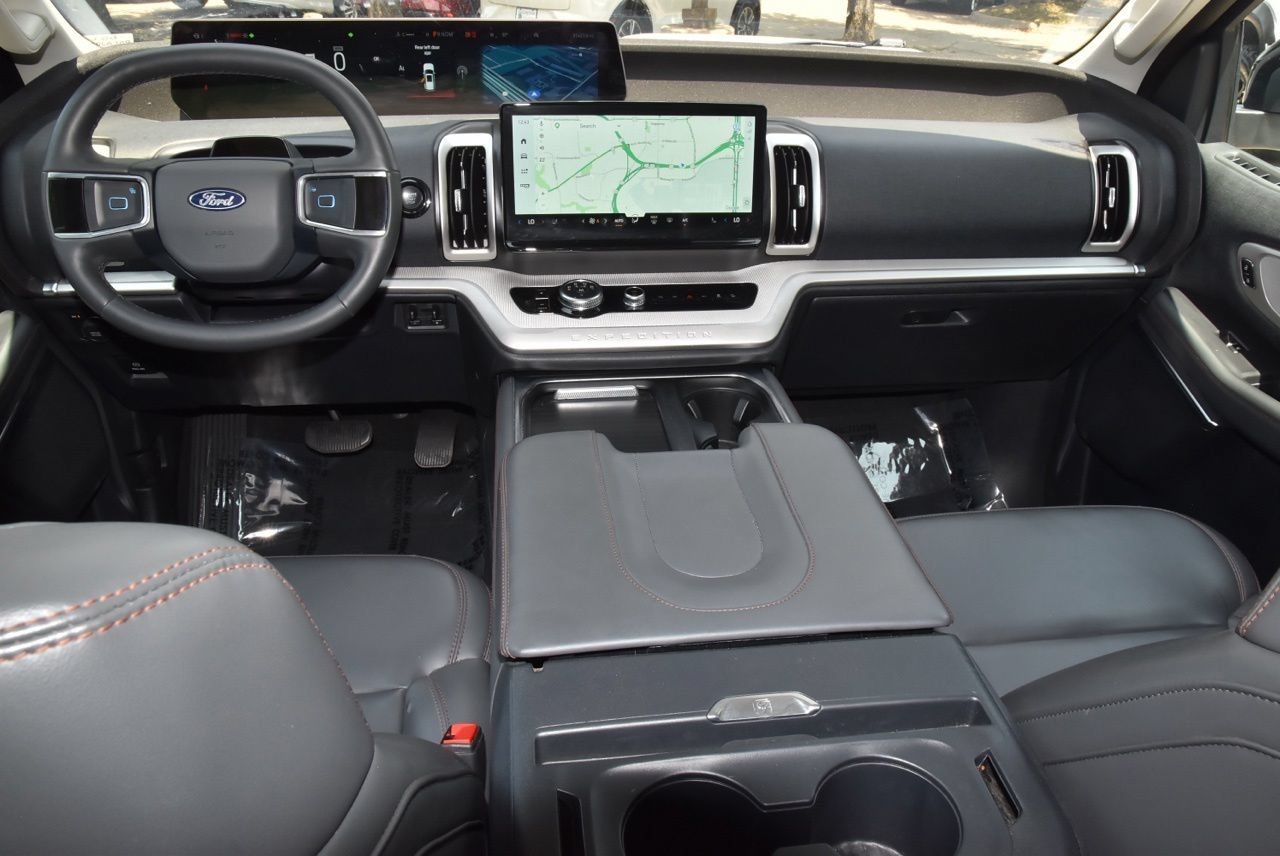 Certified 2025 Ford Expedition Max Active AWD/4WD image 17