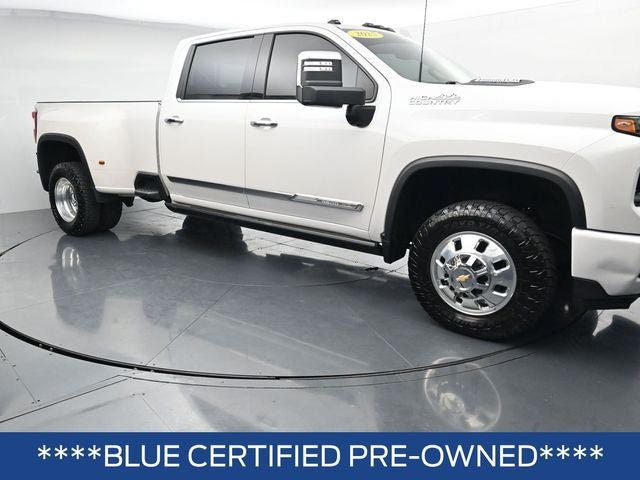Used 2025 Chevrolet Silverado 3500 High Country w/ High Country Premium Package AWD/4WD video 2