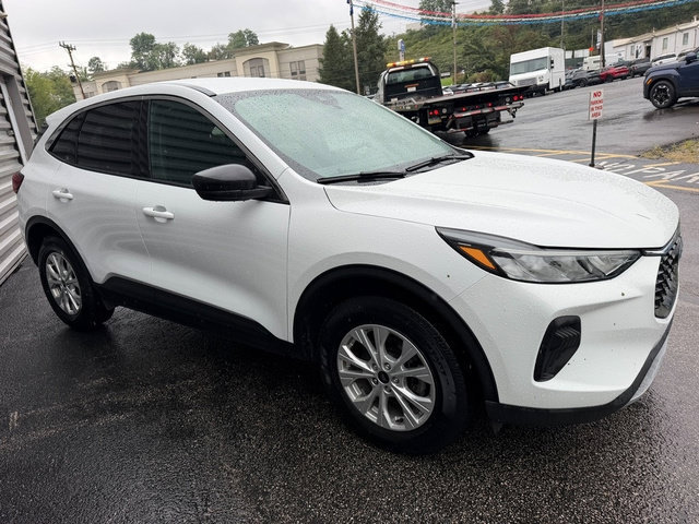 Certified 2024 Ford Escape Active AWD/4WD image 11