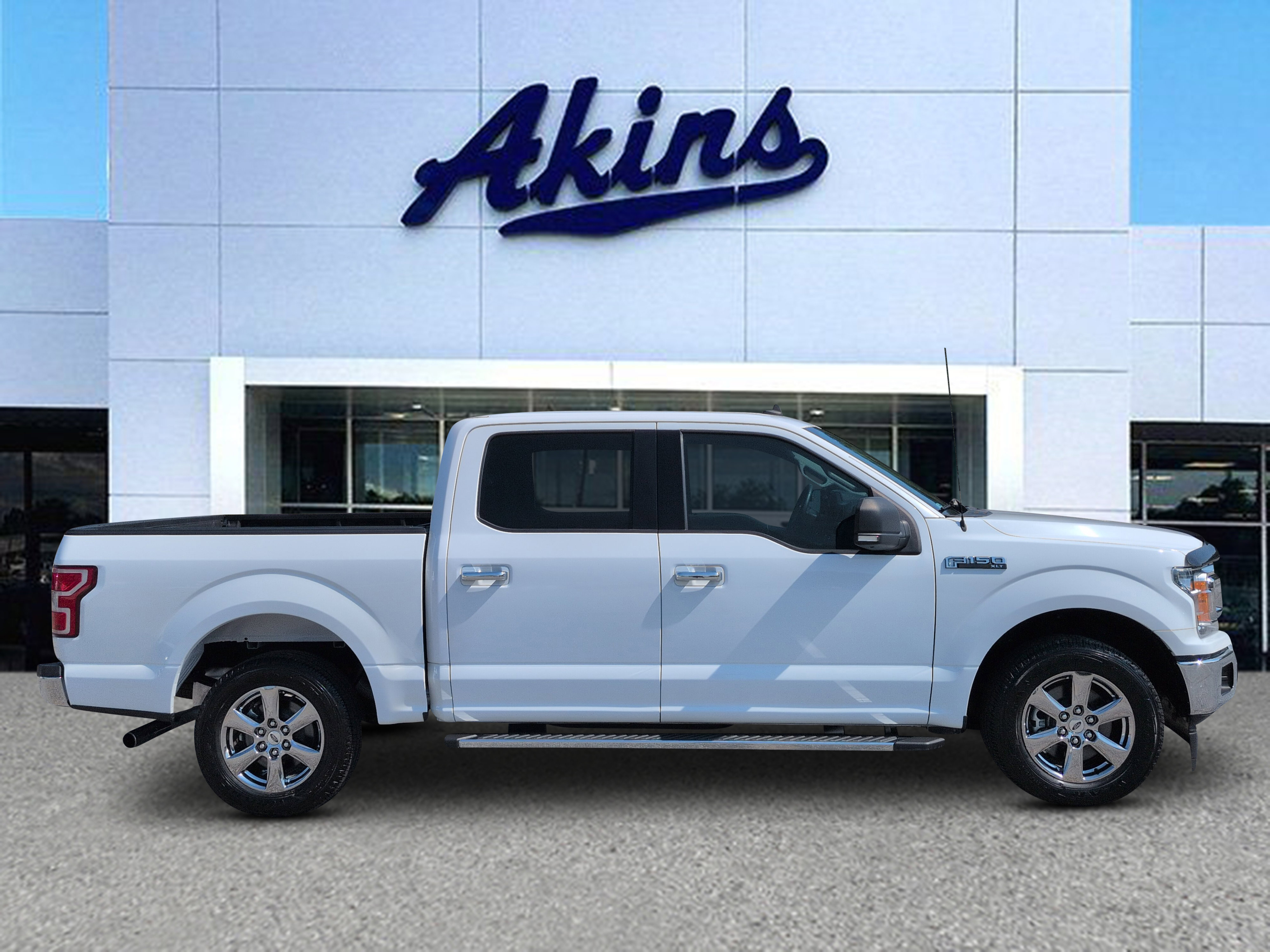 Certified 2020 Ford F150 XLT w/ Equipment Group 302A Luxury RWD image 1