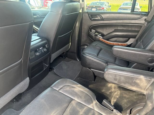 Used 2018 Chevrolet Tahoe Premier RWD image 16