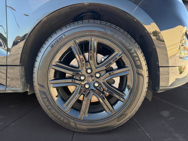Certified 2024 Ford Edge ST-Line AWD/4WD image 14