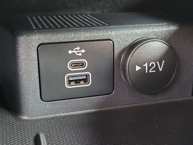 Certified 2025 Ford Escape ST-Line image 15