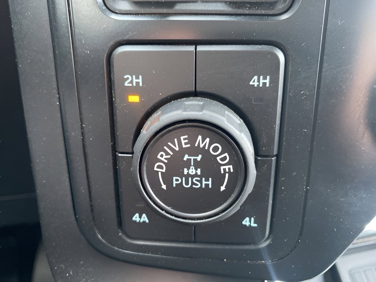 Certified 2022 Ford F150 Raptor w/ Equipment Group 801A High image 22