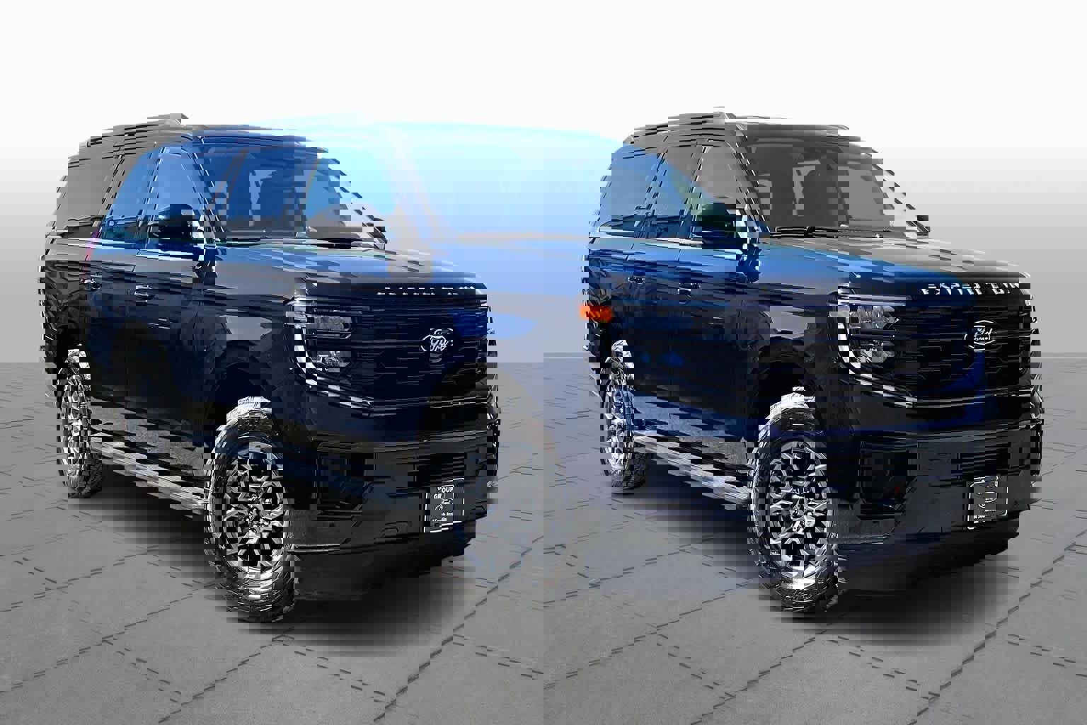 Certified 2025 Ford Expedition Max Active image 2