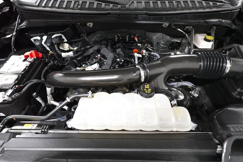 Certified 2025 Ford Expedition Active AWD/4WD image 37