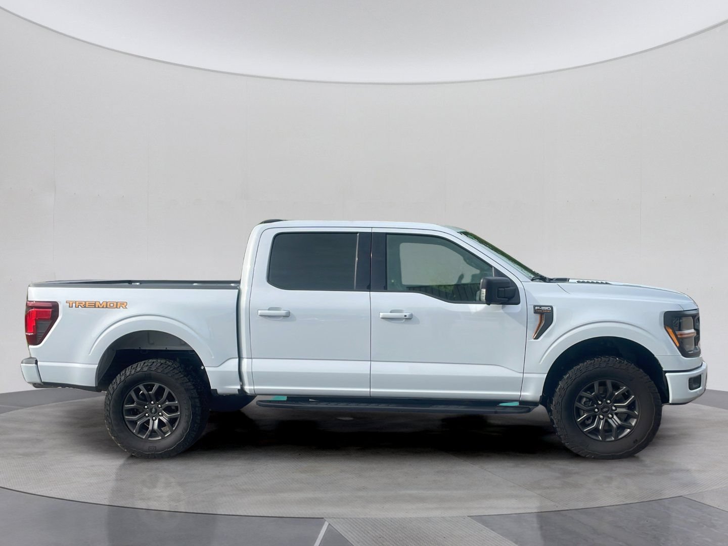 Certified 2025 Ford F150 Tremor AWD/4WD image 6
