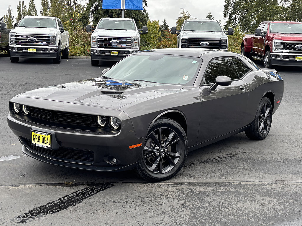 Used 2020 Dodge Challenger SXT w/ Blacktop Package