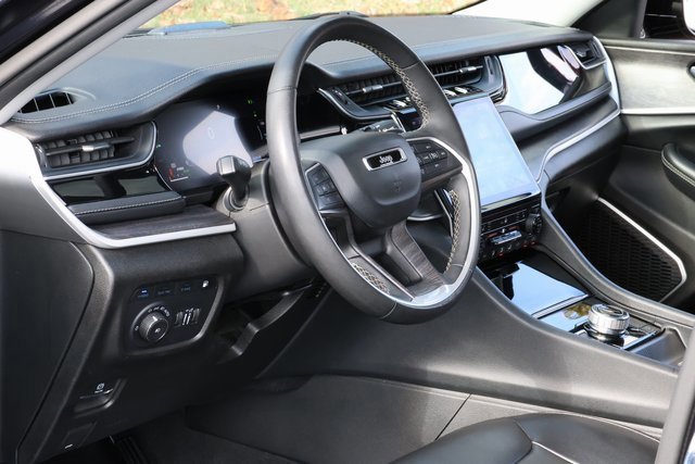 Used 2024 Jeep Grand Cherokee Limited 4xe image 13