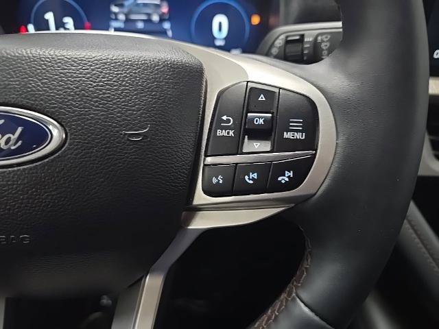 Certified 2025 Ford Explorer Active w/ Active Comfort Package AWD/4WD image 22