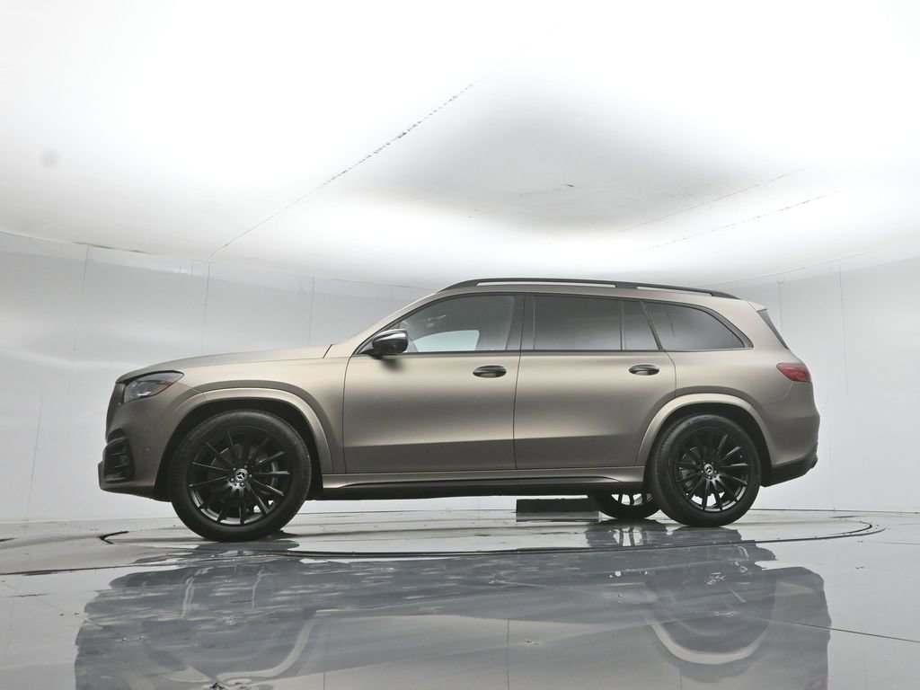 Used 2025 Mercedes-Benz GLS 450 4MATIC image 53