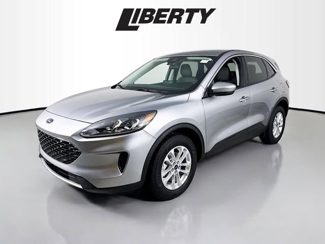 Certified 2021 Ford Escape SE image 3