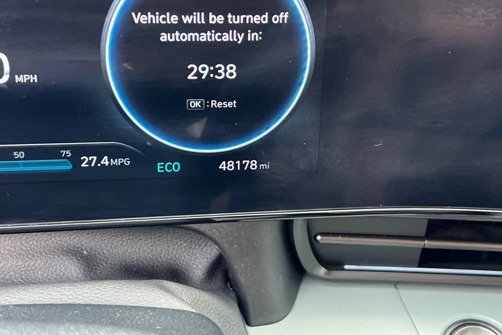 Used 2024 Hyundai Elantra Limited image 26