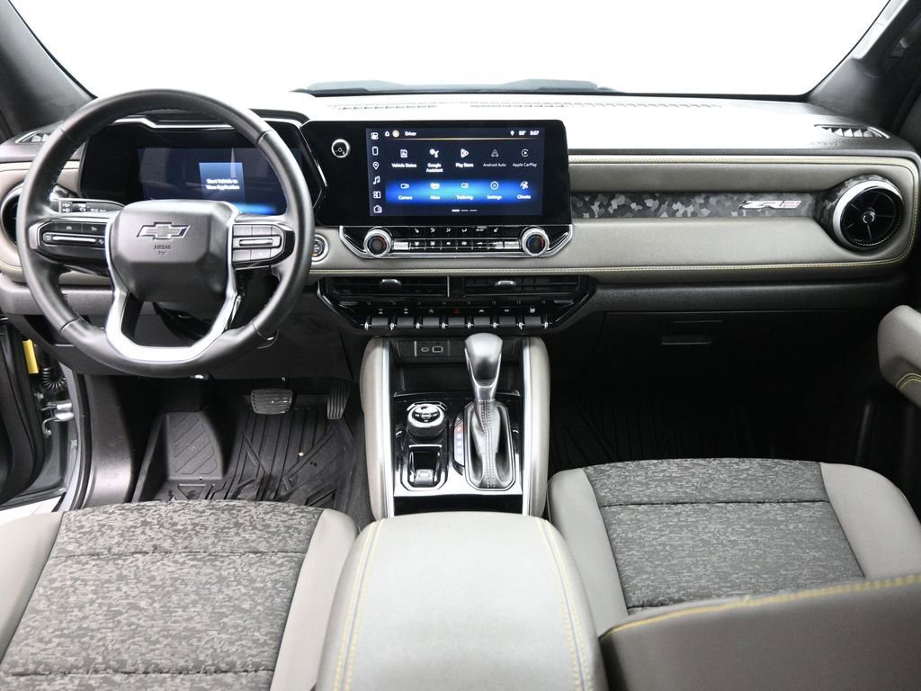 Used 2024 Chevrolet Colorado ZR2 w/ Technology Package image 21