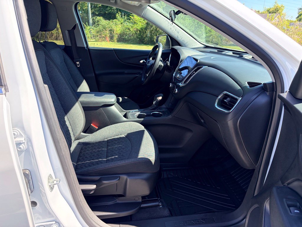 Used 2022 Chevrolet Equinox LT FWD image 21