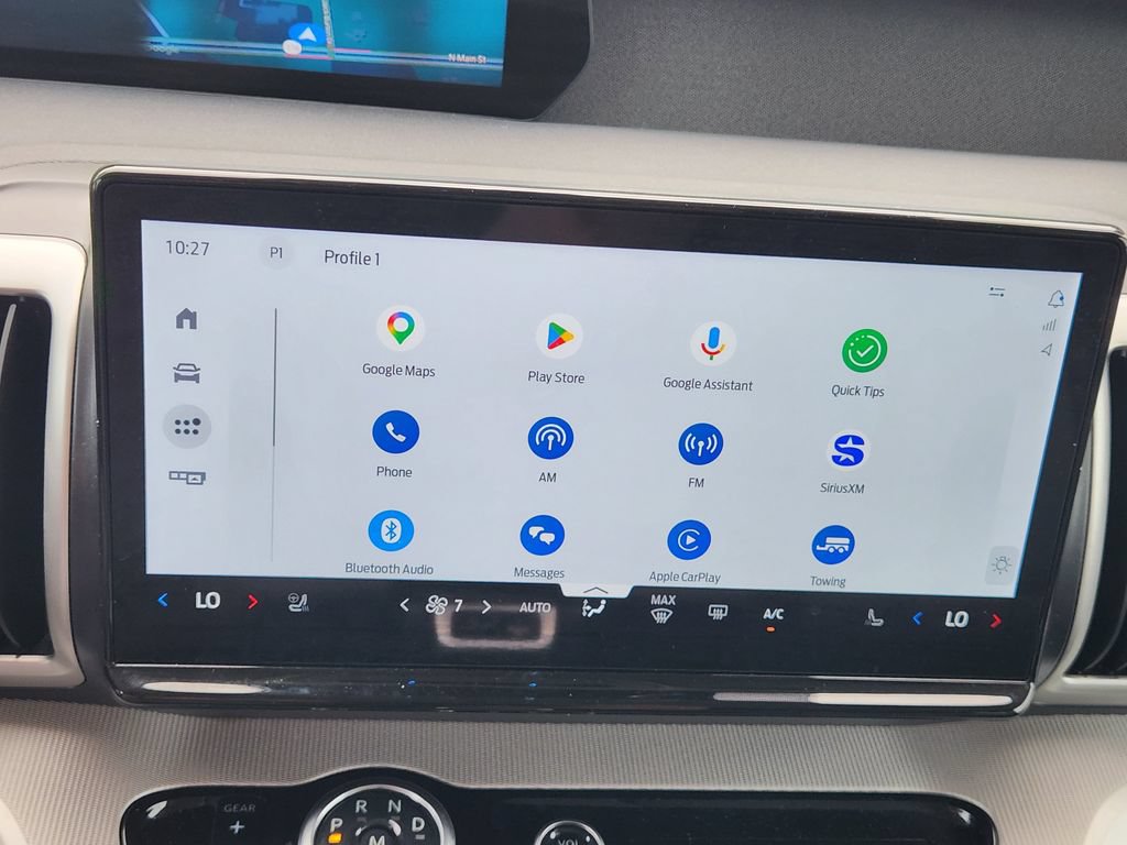 Certified 2025 Ford Expedition Active AWD/4WD image 16
