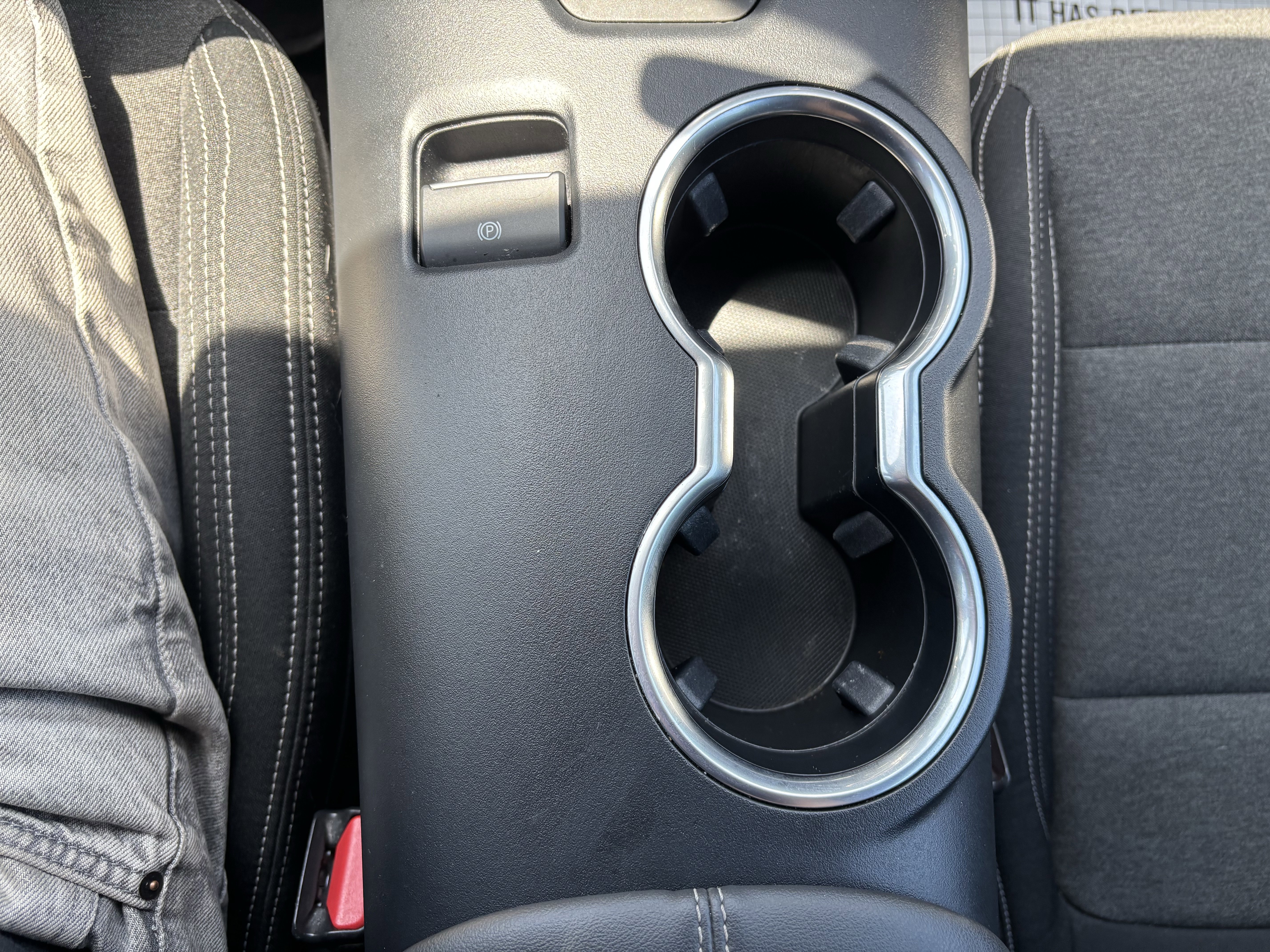 Certified 2024 Ford Mustang Coupe image 28