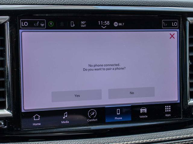 Used 2023 Chrysler Pacifica Touring-L FWD image 24
