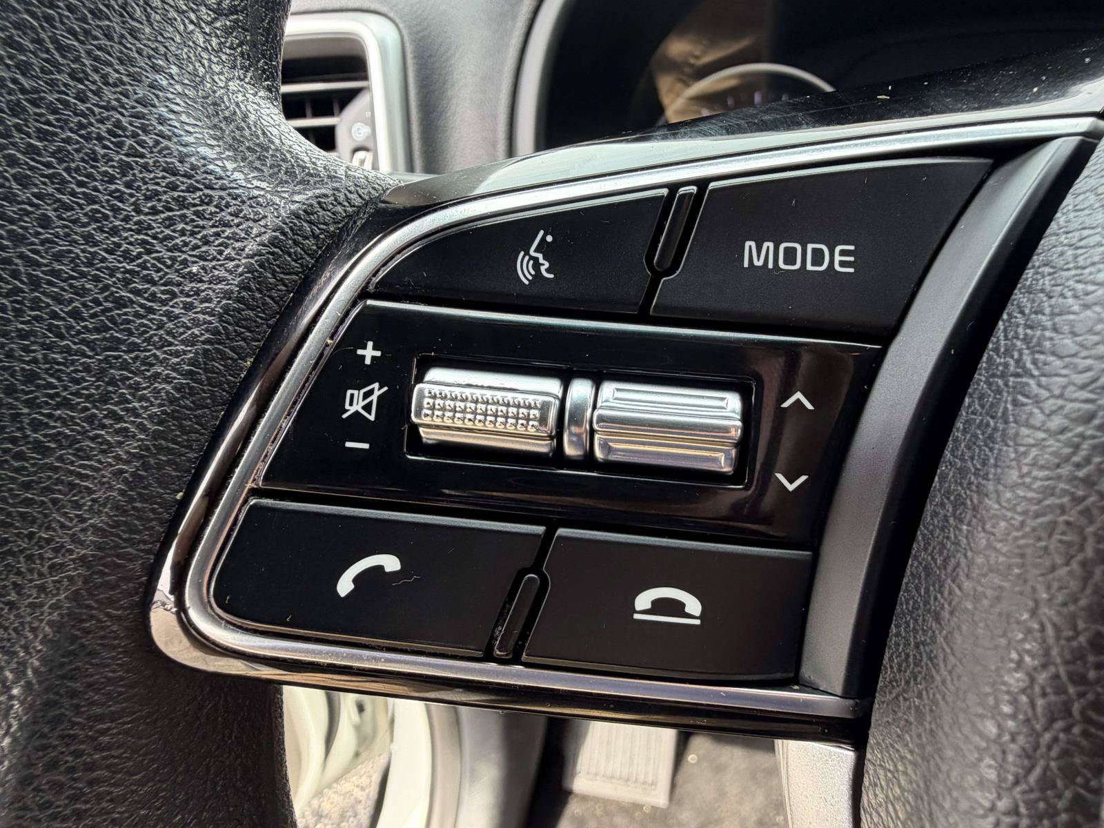 Used 2020 Kia Sportage LX AWD/4WD image 14