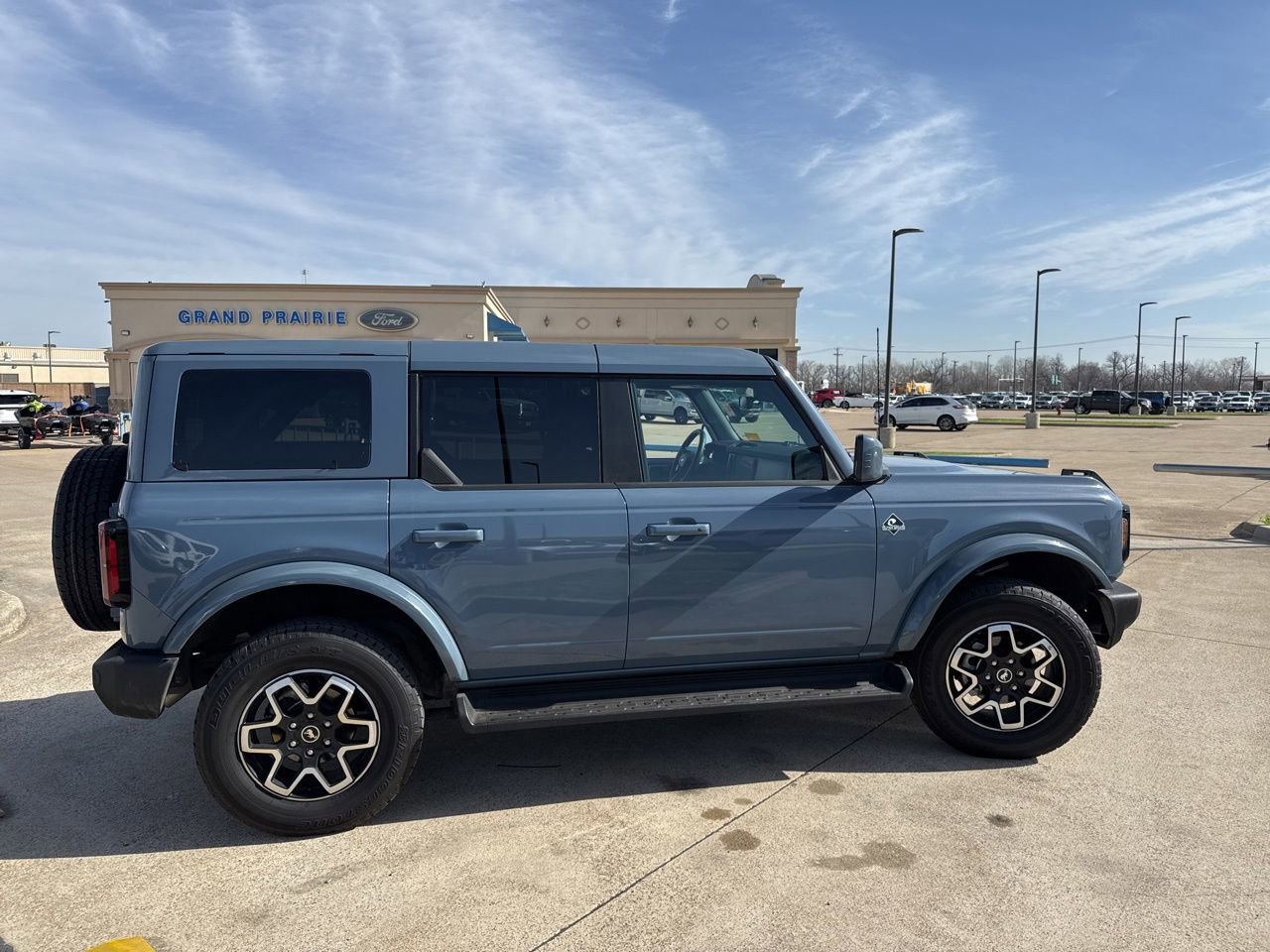 Certified 2025 Ford Bronco Outer Banks image 2