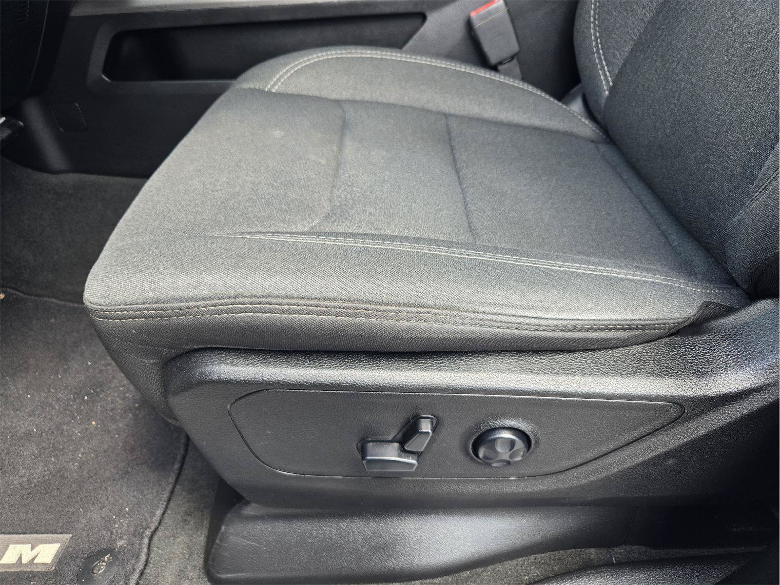 Used 2020 RAM 1500 Lone Star RWD image 22