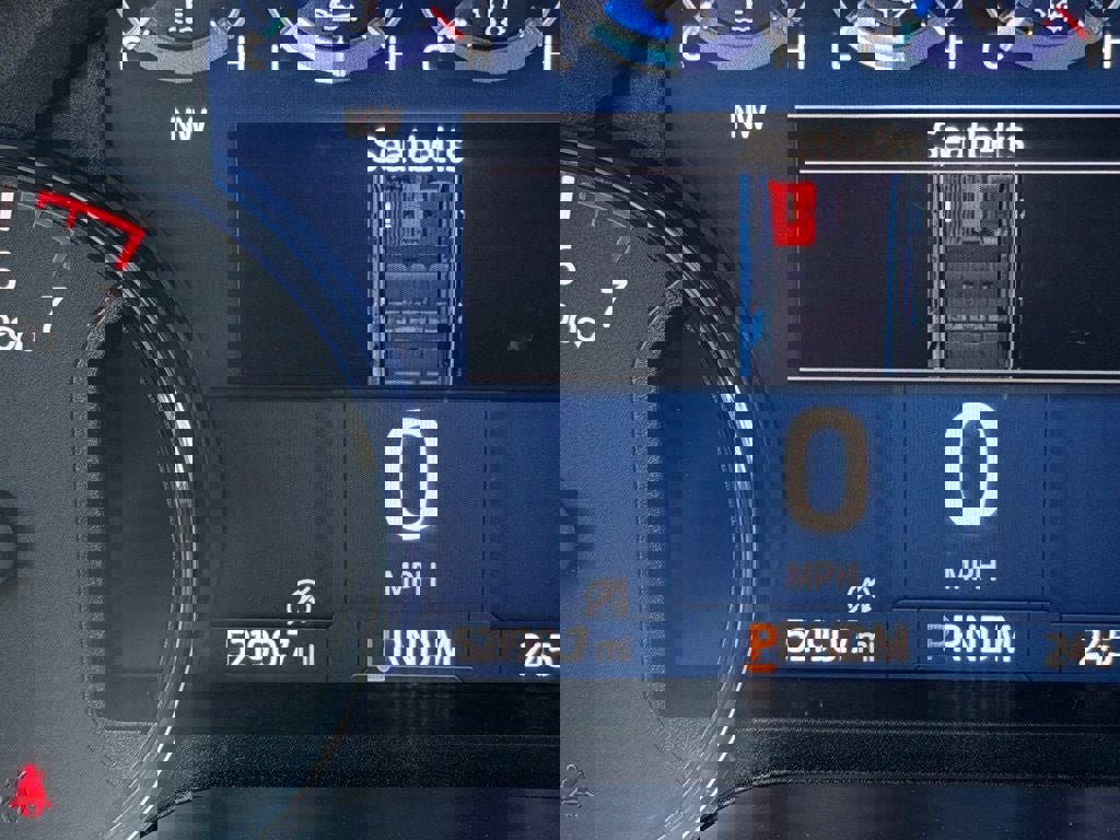 Certified 2024 Ford Expedition XLT image 38