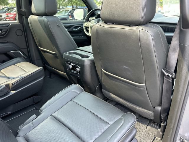 Used 2022 GMC Yukon XL Denali AWD/4WD image 29