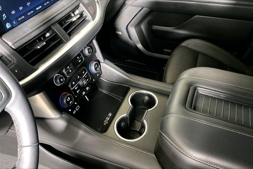 Used 2023 Chevrolet Tahoe LT w/ Luxury Package RWD image 13