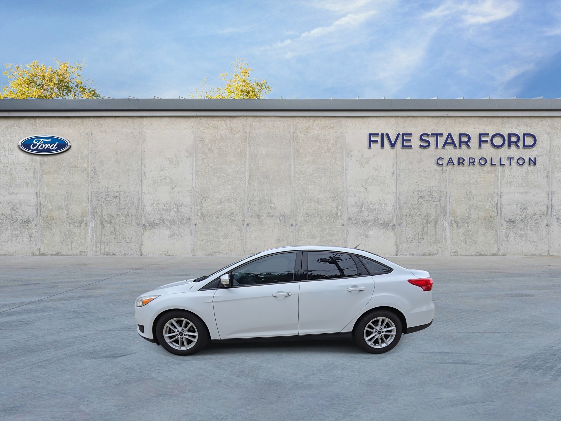 Certified 2017 Ford Focus SE FWD image 5